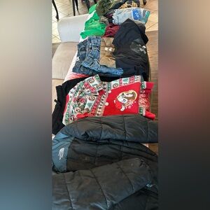 Boys 10/12 bundle. 13 pieces. Wrangler, timberland, under armour